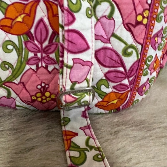 VERA BRADLEY Lilli Bell On The Go Crossbody Pink Green White Tulip Floral 2013 - Picture 3 of 16